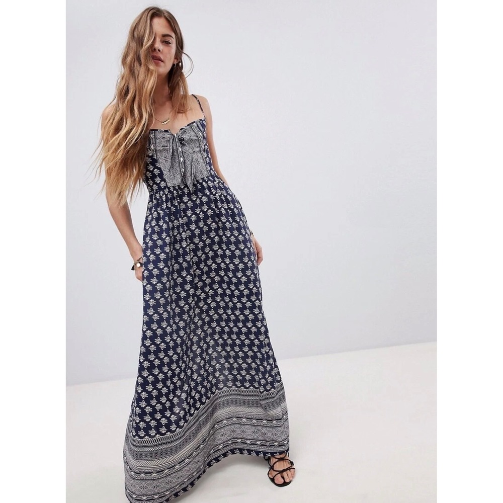 Band of Gypsies Navy White Boho Tile Handkerchief Print Keyhole Maxi Dress XS
